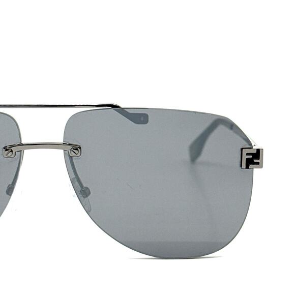 New, FENDI Sunglasses FE40115U 14C Authentic - Picture 5 of 12
